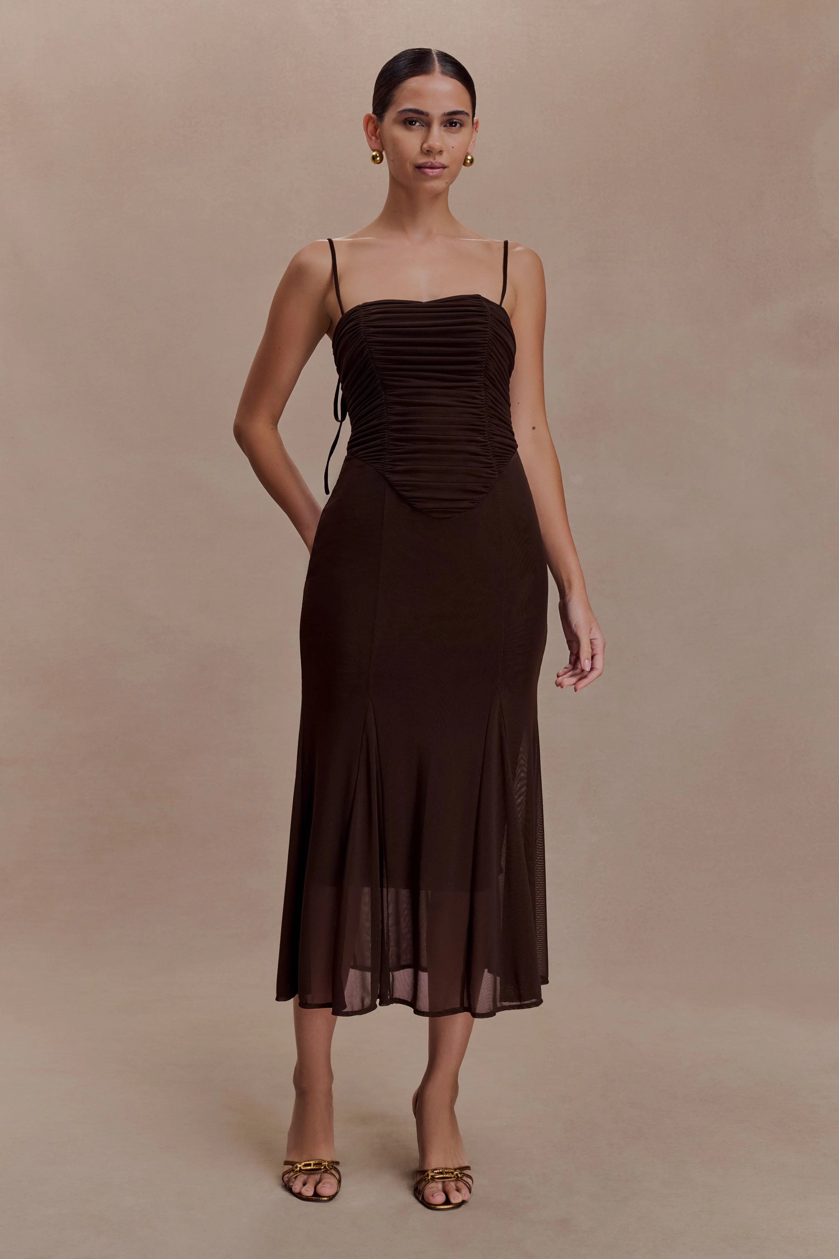 ER Willa Gathered Mesh Midi Dress - Chocolate