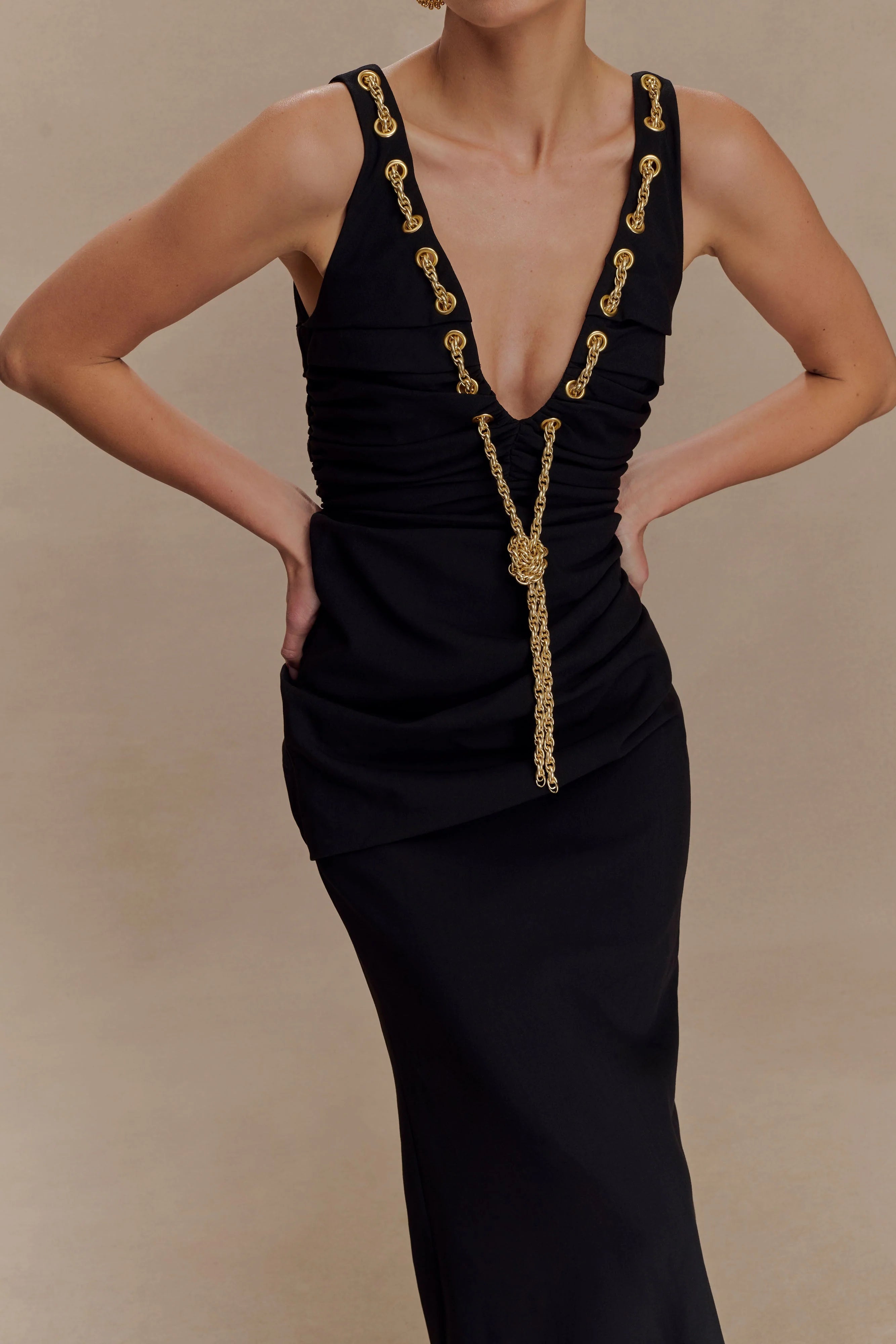 ER Axton Low Neck Maxi Dress - Black