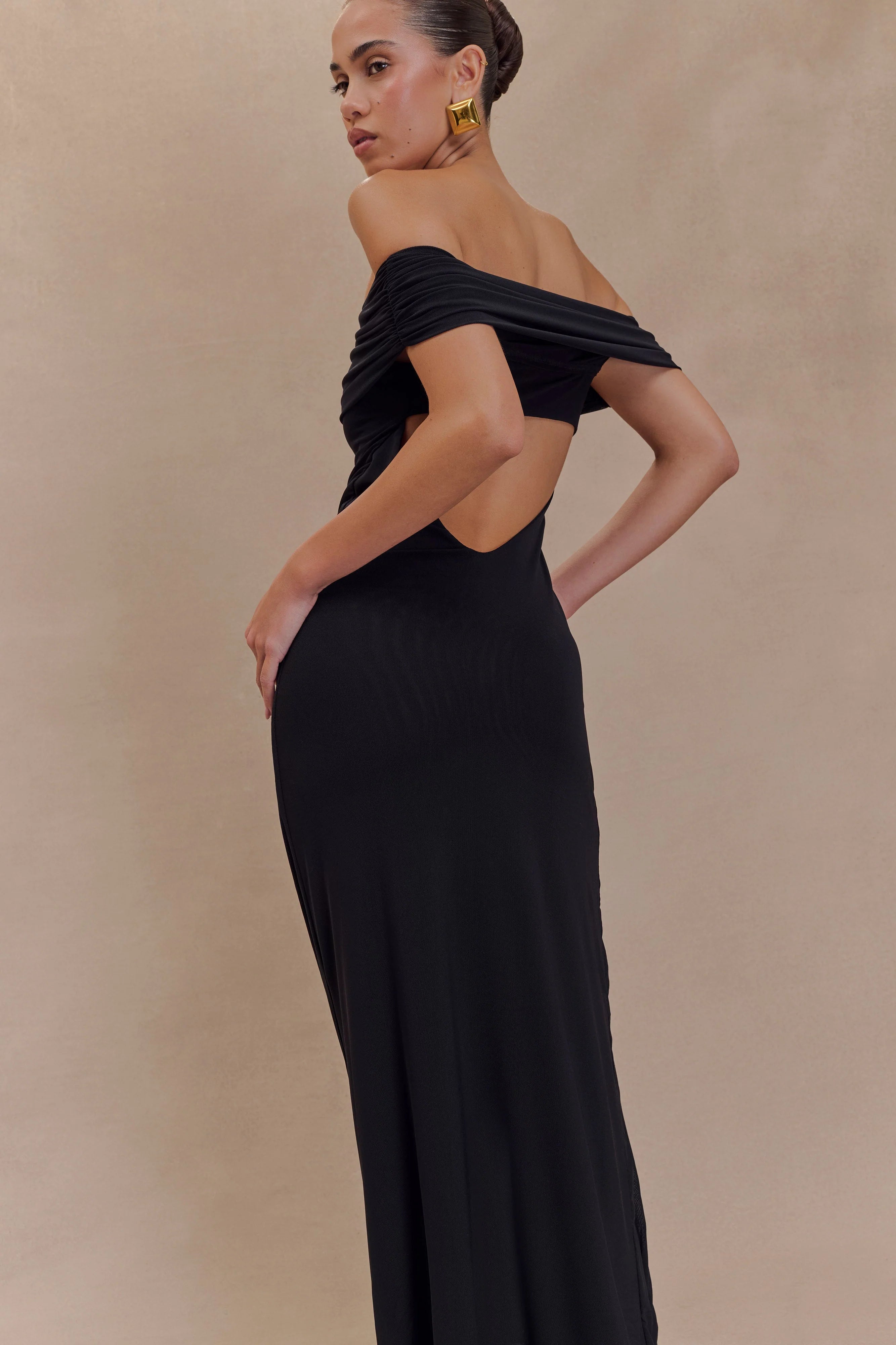 ER Audrey Off Shoulder Mesh Maxi Dress - Black